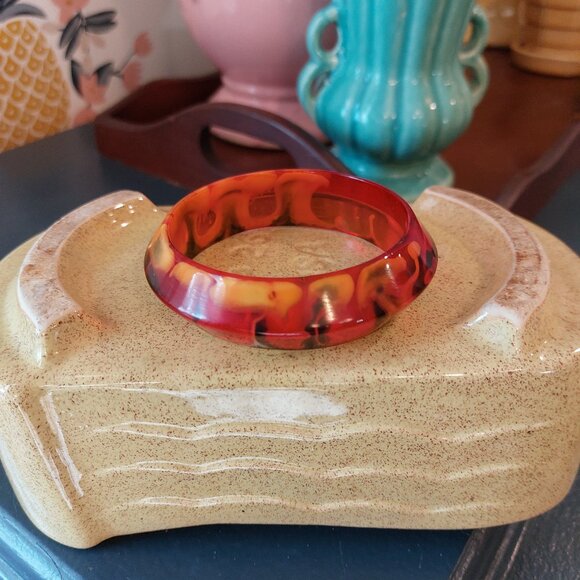 Bakelite bangle - Picture 1 of 5